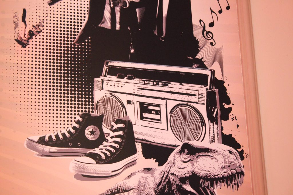 Detalle de la decoración ochentera