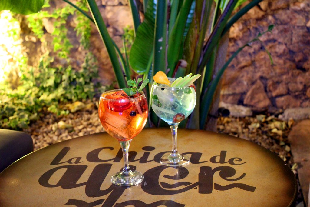 Disfruta de nuestra selección de cockteles